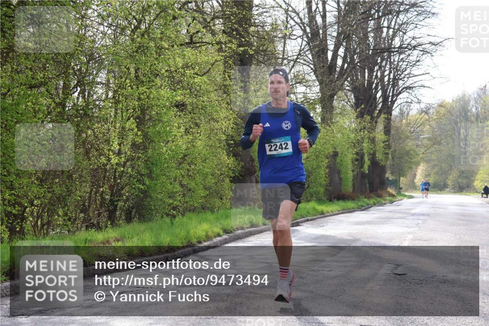 12.04.2026 - 45. Internationalen Wilhelmsburger Insellauf Yannick Fuchs http://msf.ph/oto/9473494 12.04.2026 10:01:38 Laufen 2242 meine-sportfotos.de