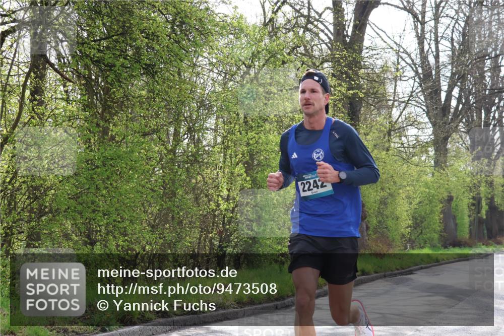12.04.2026 - 45. Internationalen Wilhelmsburger Insellauf Yannick Fuchs http://msf.ph/oto/9473508 12.04.2026 10:01:39 Laufen 2242 meine-sportfotos.de