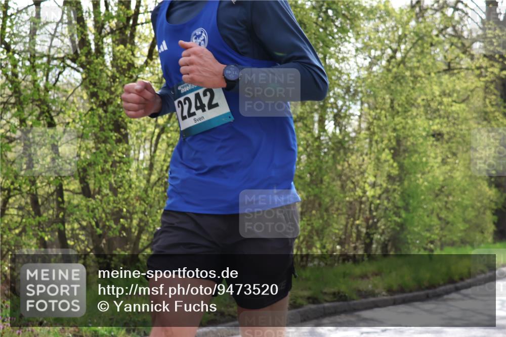 12.04.2026 - 45. Internationalen Wilhelmsburger Insellauf Yannick Fuchs http://msf.ph/oto/9473520 12.04.2026 10:01:39 Laufen 2242, 11, 40 meine-sportfotos.de