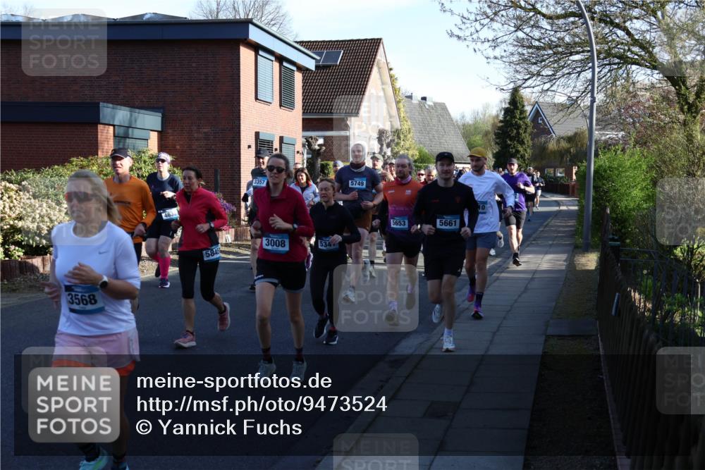 12.04.2026 - 45. Internationalen Wilhelmsburger Insellauf Yannick Fuchs http://msf.ph/oto/9473524 12.04.2026 08:58:39 Laufen 3568, 463, 5845, 3357, 5749, 5653, 3008, 534, 5661, 10 meine-sportfotos.de