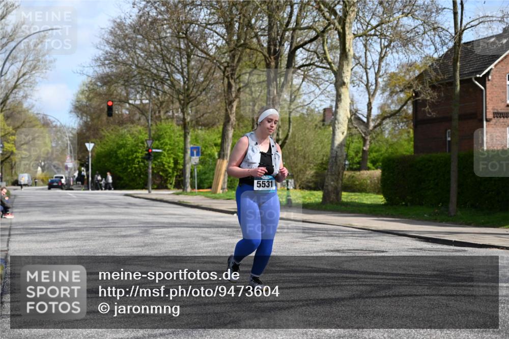 12.04.2026 - 45. Internationalen Wilhelmsburger Insellauf J. Mangold http://msf.ph/oto/9473604 12.04.2026 11:39:16 Ziel 5531 meine-sportfotos.de