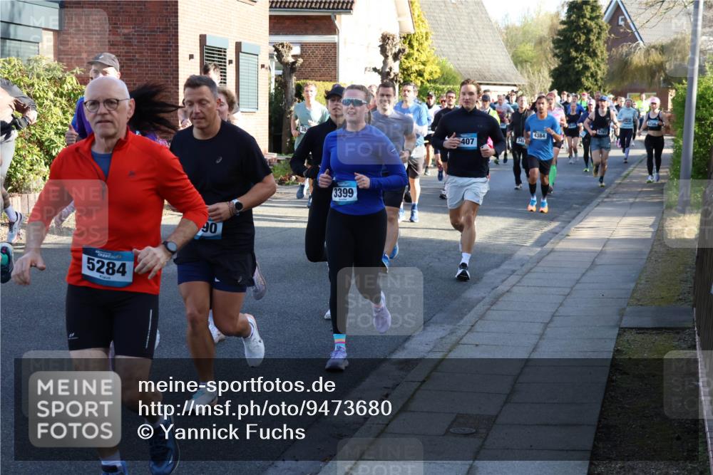 12.04.2026 - 45. Internationalen Wilhelmsburger Insellauf Yannick Fuchs http://msf.ph/oto/9473680 12.04.2026 08:58:50 Laufen 5284, 90, 3399, 5708, 5767, 4384, 407 meine-sportfotos.de