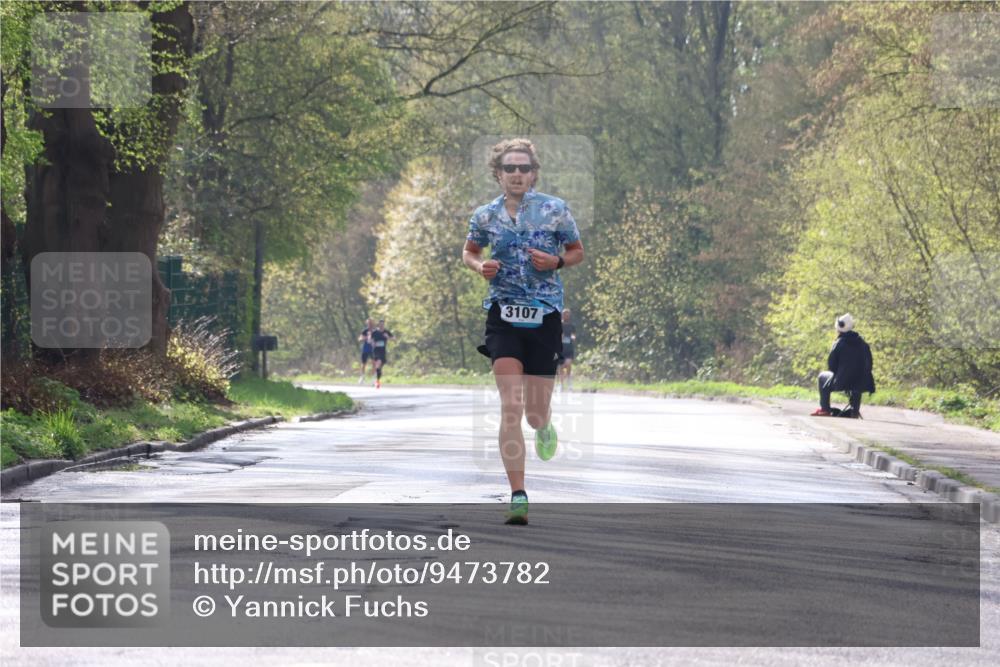 12.04.2026 - 45. Internationalen Wilhelmsburger Insellauf Yannick Fuchs http://msf.ph/oto/9473782 12.04.2026 10:02:44 Laufen 3107 meine-sportfotos.de