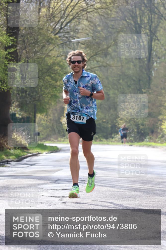 12.04.2026 - 45. Internationalen Wilhelmsburger Insellauf Yannick Fuchs http://msf.ph/oto/9473806 12.04.2026 10:02:46 Laufen 3107 meine-sportfotos.de