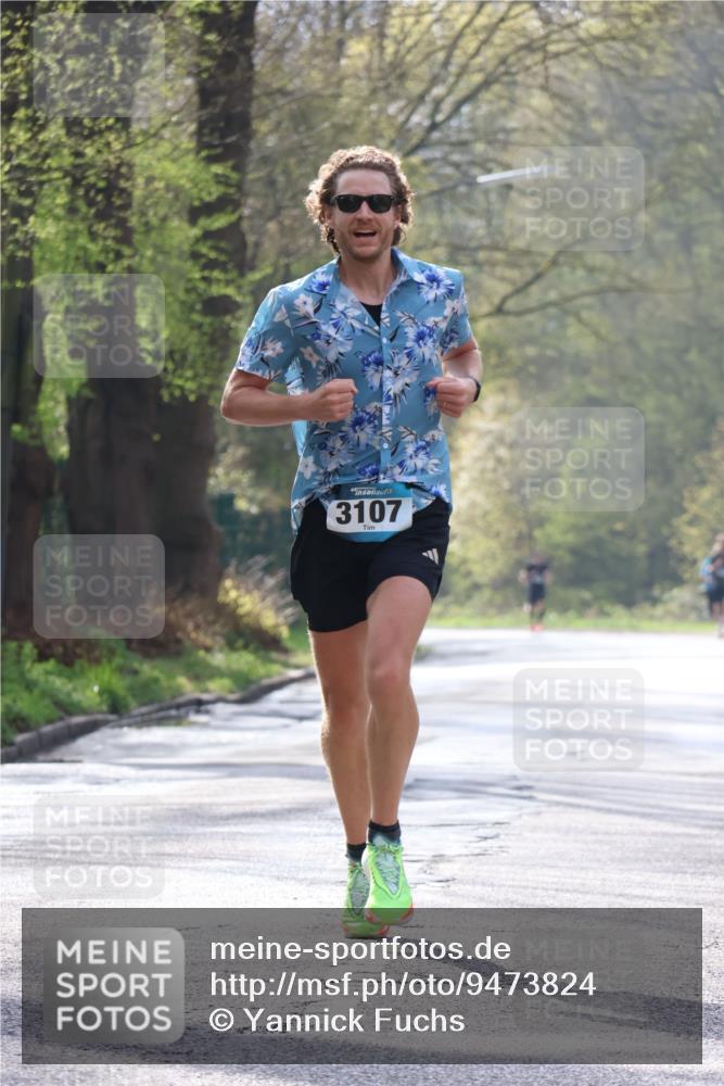12.04.2026 - 45. Internationalen Wilhelmsburger Insellauf Yannick Fuchs http://msf.ph/oto/9473824 12.04.2026 10:02:47 Laufen 3107 meine-sportfotos.de