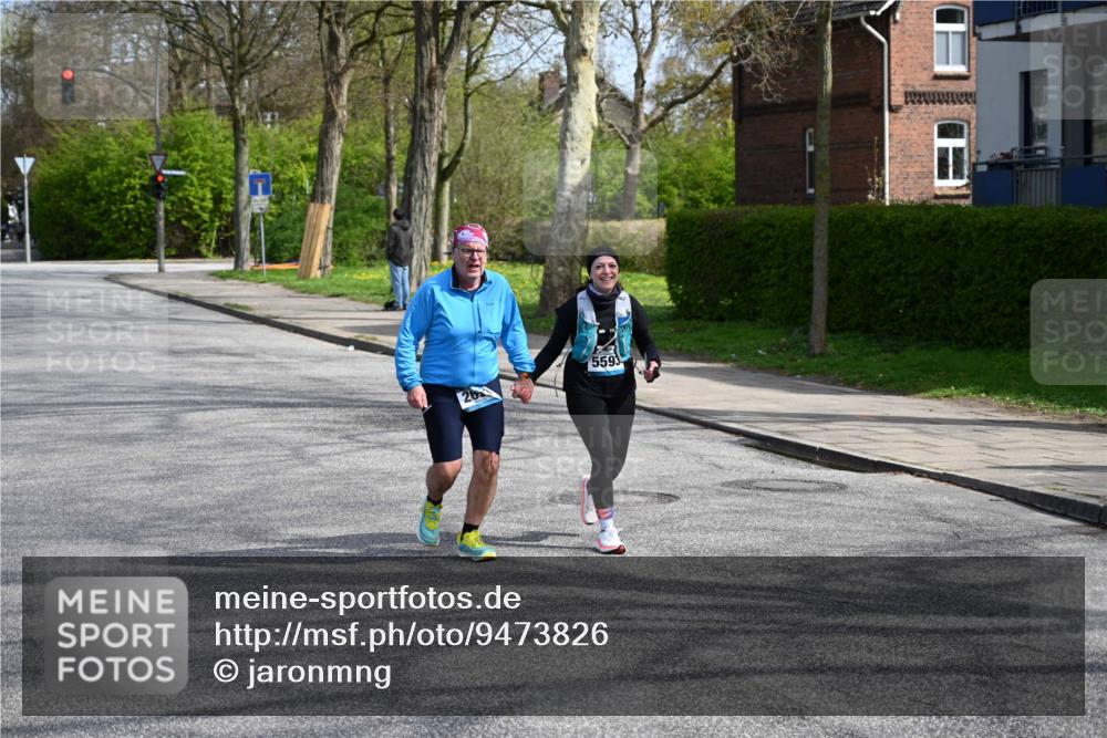 12.04.2026 - 45. Internationalen Wilhelmsburger Insellauf J. Mangold http://msf.ph/oto/9473826 12.04.2026 11:40:54 Ziel 4981, 2693, 5593 meine-sportfotos.de