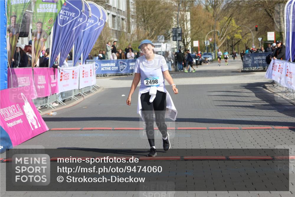 12.04.2026 - 45. Internationalen Wilhelmsburger Insellauf Strokosch-Dieckow http://msf.ph/oto/9474060 12.04.2026 11:30:43 Ziel 2498 meine-sportfotos.de