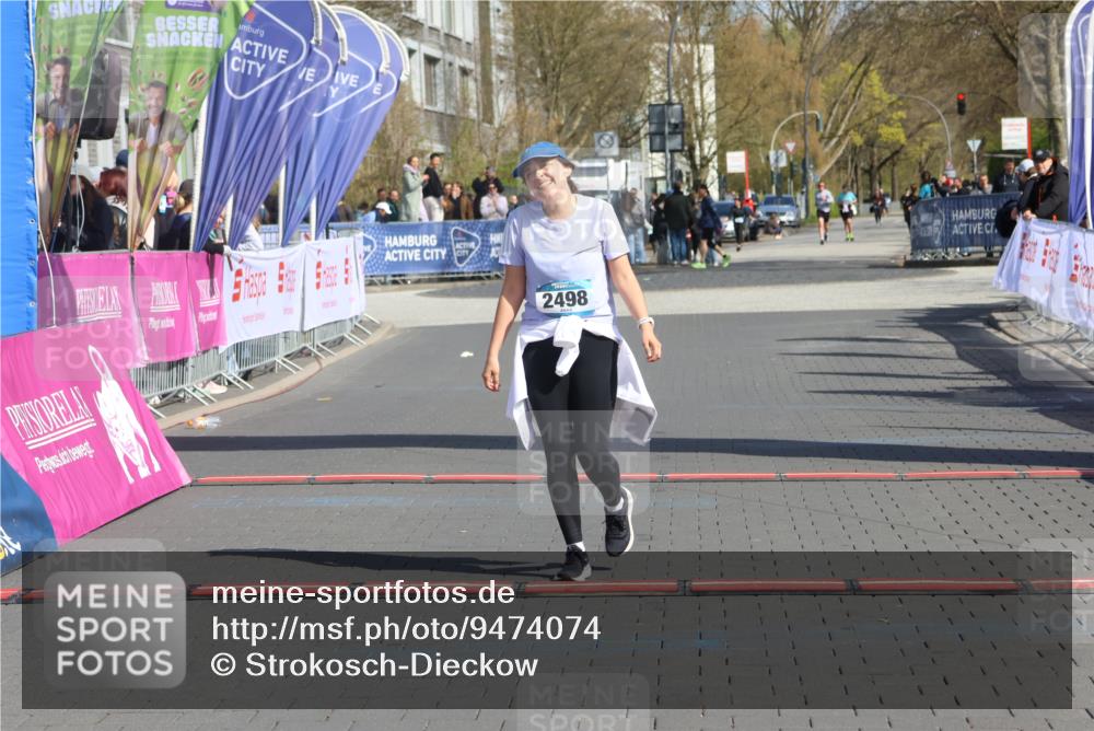 12.04.2026 - 45. Internationalen Wilhelmsburger Insellauf Strokosch-Dieckow http://msf.ph/oto/9474074 12.04.2026 11:30:43 Ziel 2498 meine-sportfotos.de