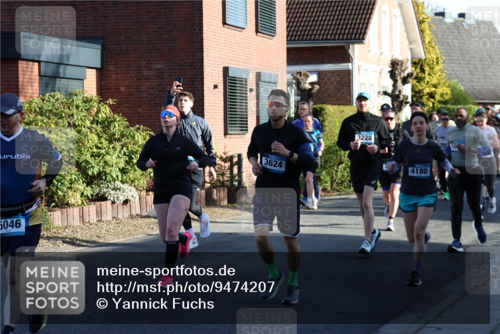 12.04.2026 - 45. Internationalen Wilhelmsburger Insellauf Yannick Fuchs http://msf.ph/oto/9474207 12.04.2026 08:59:39 Laufen 5046, 3624, 3228, 4180, 30 meine-sportfotos.de