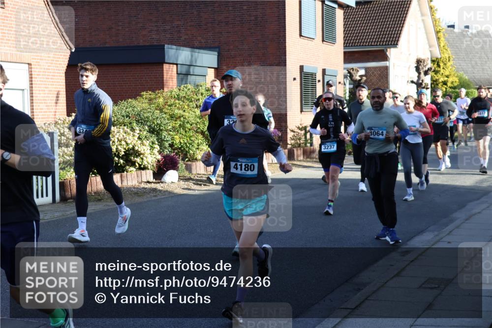 12.04.2026 - 45. Internationalen Wilhelmsburger Insellauf Yannick Fuchs http://msf.ph/oto/9474236 12.04.2026 08:59:41 Laufen 33, 32, 4180, 3237, 3064, 5617 meine-sportfotos.de