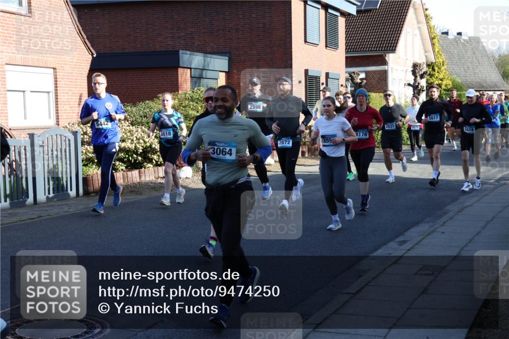 12.04.2026 - 45. Internationalen Wilhelmsburger Insellauf Yannick Fuchs http://msf.ph/oto/9474250 12.04.2026 08:59:42 Laufen 5442, 2618, 3064, 2598, 5617, 2837, 2673, 5618, 2176, 2672, 355 meine-sportfotos.de
