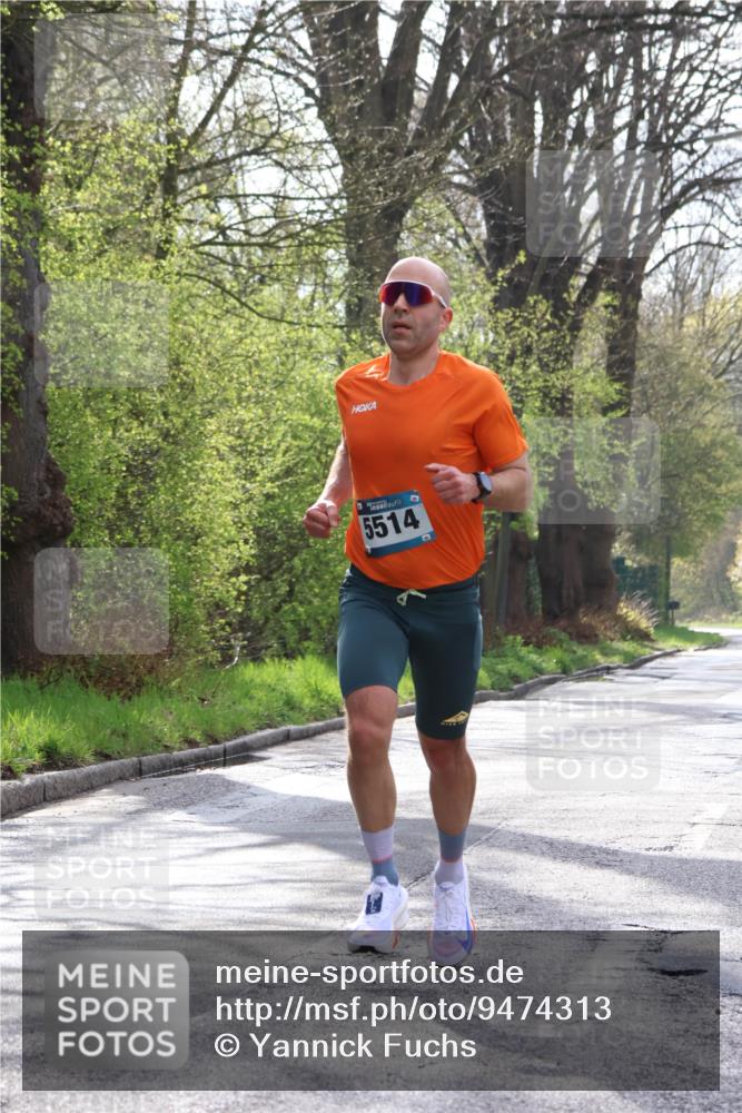 12.04.2026 - 45. Internationalen Wilhelmsburger Insellauf Yannick Fuchs http://msf.ph/oto/9474313 12.04.2026 10:05:09 Laufen 5514 meine-sportfotos.de