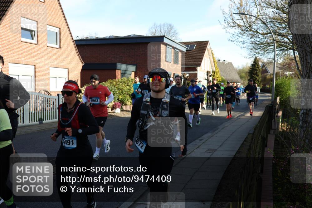 12.04.2026 - 45. Internationalen Wilhelmsburger Insellauf Yannick Fuchs http://msf.ph/oto/9474409 12.04.2026 09:00:00 Laufen 15563, 3576, 4013, 5491, 672 meine-sportfotos.de