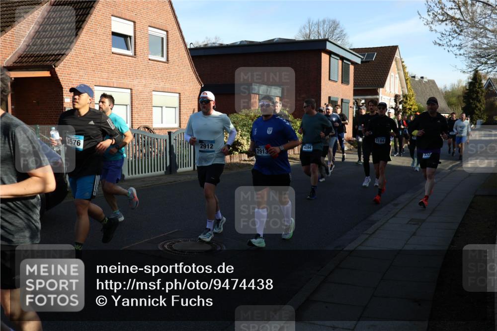 12.04.2026 - 45. Internationalen Wilhelmsburger Insellauf Yannick Fuchs http://msf.ph/oto/9474438 12.04.2026 09:00:02 Laufen 3184, 4394, 3576, 2912, 2913, 332 meine-sportfotos.de