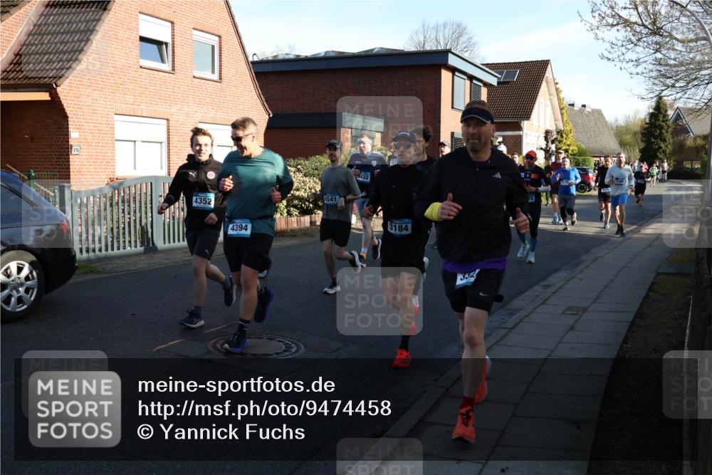 12.04.2026 - 45. Internationalen Wilhelmsburger Insellauf Yannick Fuchs http://msf.ph/oto/9474458 12.04.2026 09:00:03 Laufen 4352, 4394, 4541, 5432, 3184, 332, 5360 meine-sportfotos.de