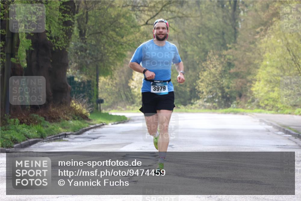 12.04.2026 - 45. Internationalen Wilhelmsburger Insellauf Yannick Fuchs http://msf.ph/oto/9474459 12.04.2026 10:05:43 Laufen 3979 meine-sportfotos.de