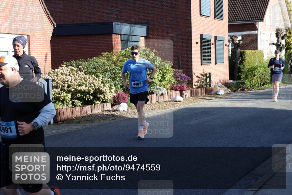 12.04.2026 - 45. Internationalen Wilhelmsburger Insellauf Yannick Fuchs http://msf.ph/oto/9474559 12.04.2026 09:00:12 Laufen 4991, 94, 4482, 4927 meine-sportfotos.de