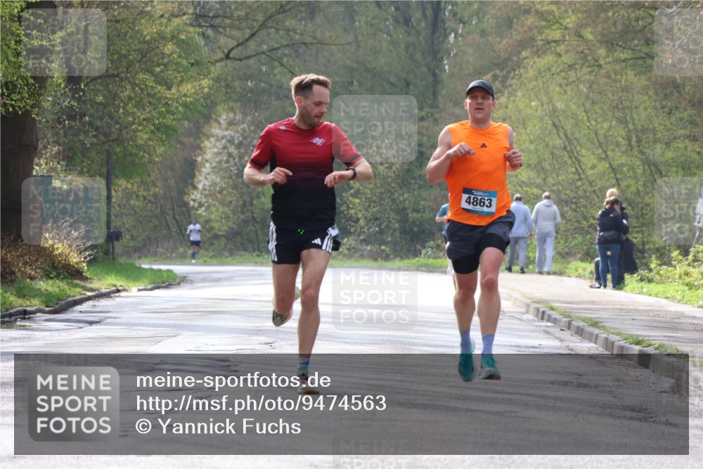 12.04.2026 - 45. Internationalen Wilhelmsburger Insellauf Yannick Fuchs http://msf.ph/oto/9474563 12.04.2026 10:06:42 Laufen 4863 meine-sportfotos.de