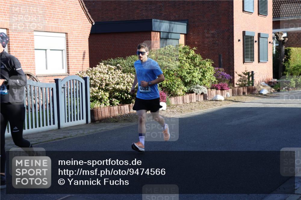 12.04.2026 - 45. Internationalen Wilhelmsburger Insellauf Yannick Fuchs http://msf.ph/oto/9474566 12.04.2026 09:00:12 Laufen 99, 4482 meine-sportfotos.de