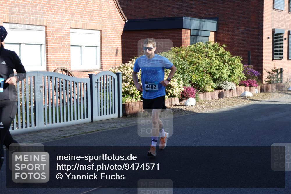 12.04.2026 - 45. Internationalen Wilhelmsburger Insellauf Yannick Fuchs http://msf.ph/oto/9474571 12.04.2026 09:00:12 Laufen 4482 meine-sportfotos.de