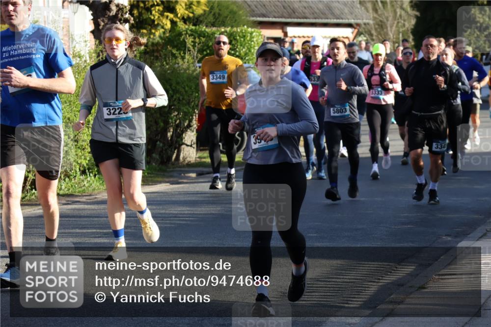 12.04.2026 - 45. Internationalen Wilhelmsburger Insellauf Yannick Fuchs http://msf.ph/oto/9474688 12.04.2026 09:00:28 Laufen 322, 3349, 533, 394, 5803, 5333, 334 meine-sportfotos.de