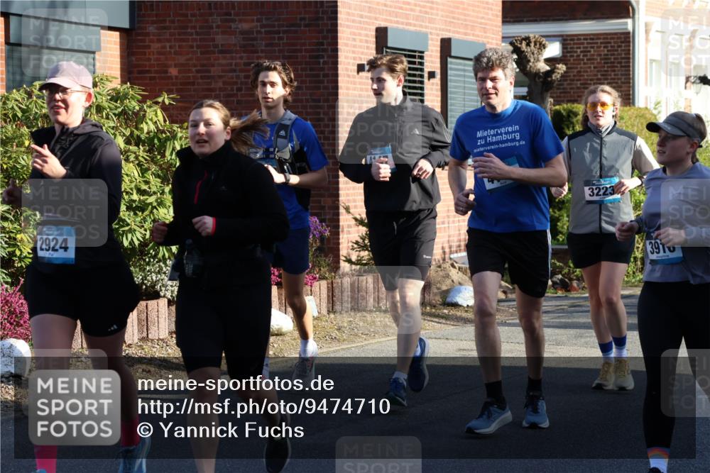 12.04.2026 - 45. Internationalen Wilhelmsburger Insellauf Yannick Fuchs http://msf.ph/oto/9474710 12.04.2026 09:00:30 Laufen 2924, 3223, 391 meine-sportfotos.de