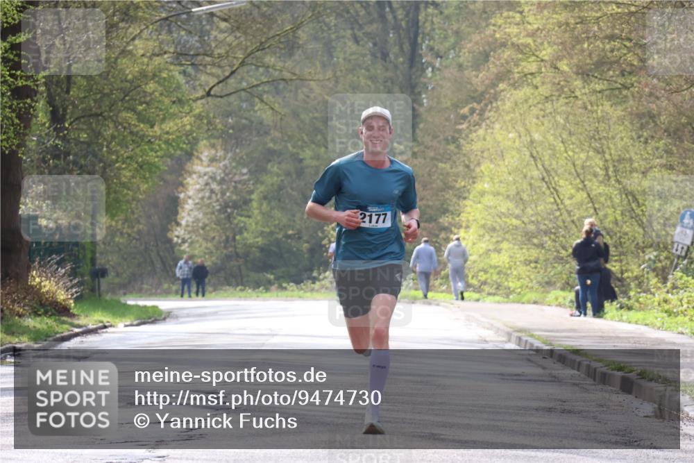 12.04.2026 - 45. Internationalen Wilhelmsburger Insellauf Yannick Fuchs http://msf.ph/oto/9474730 12.04.2026 10:06:59 Laufen 2177 meine-sportfotos.de