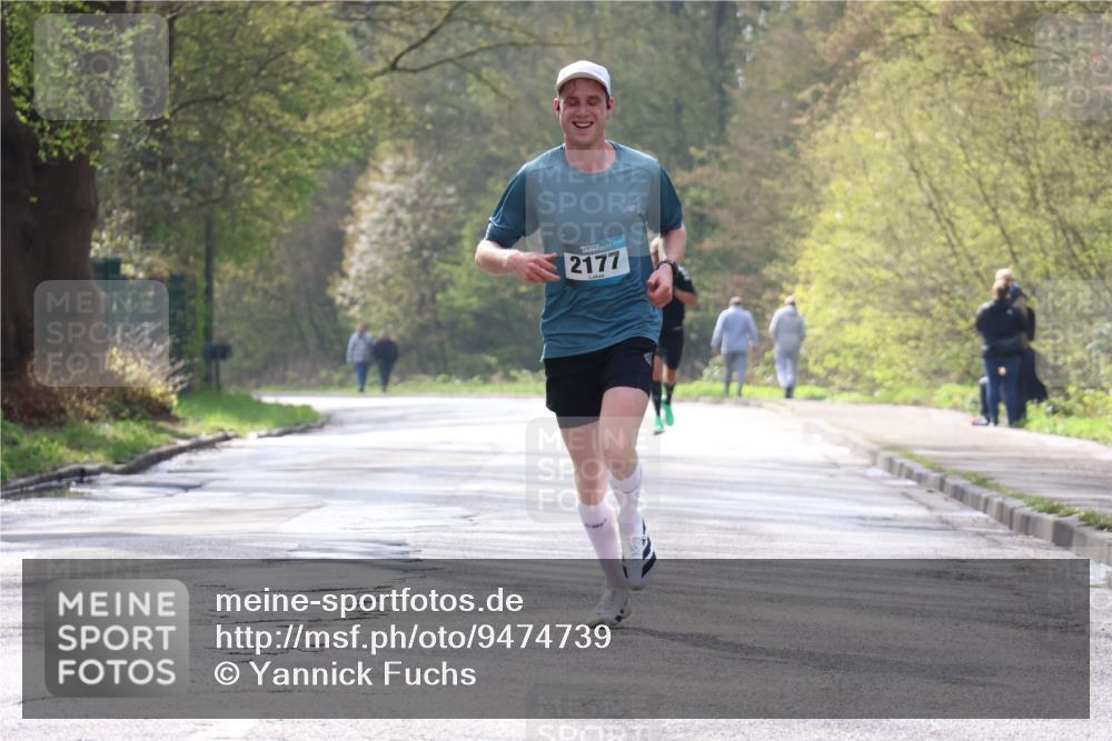 12.04.2026 - 45. Internationalen Wilhelmsburger Insellauf Yannick Fuchs http://msf.ph/oto/9474739 12.04.2026 10:07:00 Laufen 2177 meine-sportfotos.de