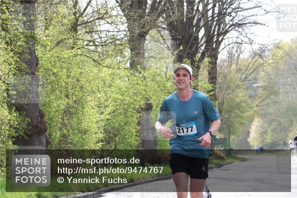 12.04.2026 - 45. Internationalen Wilhelmsburger Insellauf Yannick Fuchs http://msf.ph/oto/9474767 12.04.2026 10:07:02 Laufen 2177 meine-sportfotos.de