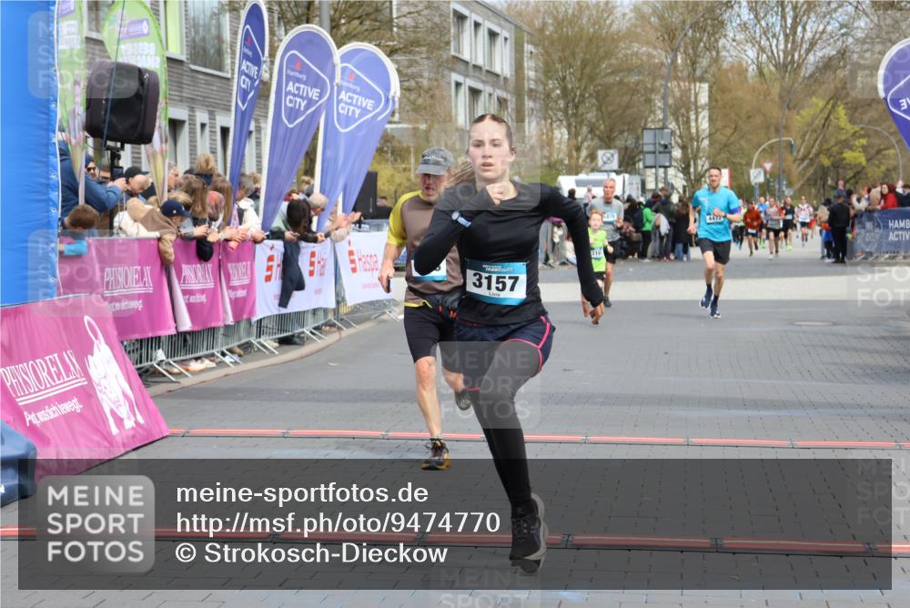12.04.2026 - 45. Internationalen Wilhelmsburger Insellauf Strokosch-Dieckow http://msf.ph/oto/9474770 12.04.2026 12:55:09 Ziel 3157, 5283 meine-sportfotos.de