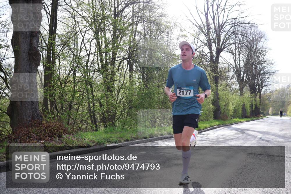 12.04.2026 - 45. Internationalen Wilhelmsburger Insellauf Yannick Fuchs http://msf.ph/oto/9474793 12.04.2026 10:07:04 Laufen 2177 meine-sportfotos.de