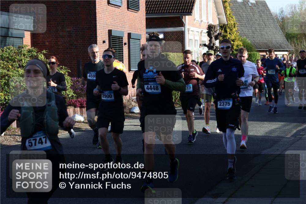 12.04.2026 - 45. Internationalen Wilhelmsburger Insellauf Yannick Fuchs http://msf.ph/oto/9474805 12.04.2026 09:00:39 Laufen 5747, 597, 459, 2900, 4448, 17, 2375, 08, 2393, 2392 meine-sportfotos.de