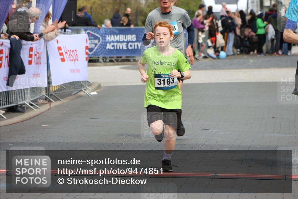 12.04.2026 - 45. Internationalen Wilhelmsburger Insellauf Strokosch-Dieckow http://msf.ph/oto/9474851 12.04.2026 12:55:13 Ziel 5283, 3163, 4472, 5478 meine-sportfotos.de