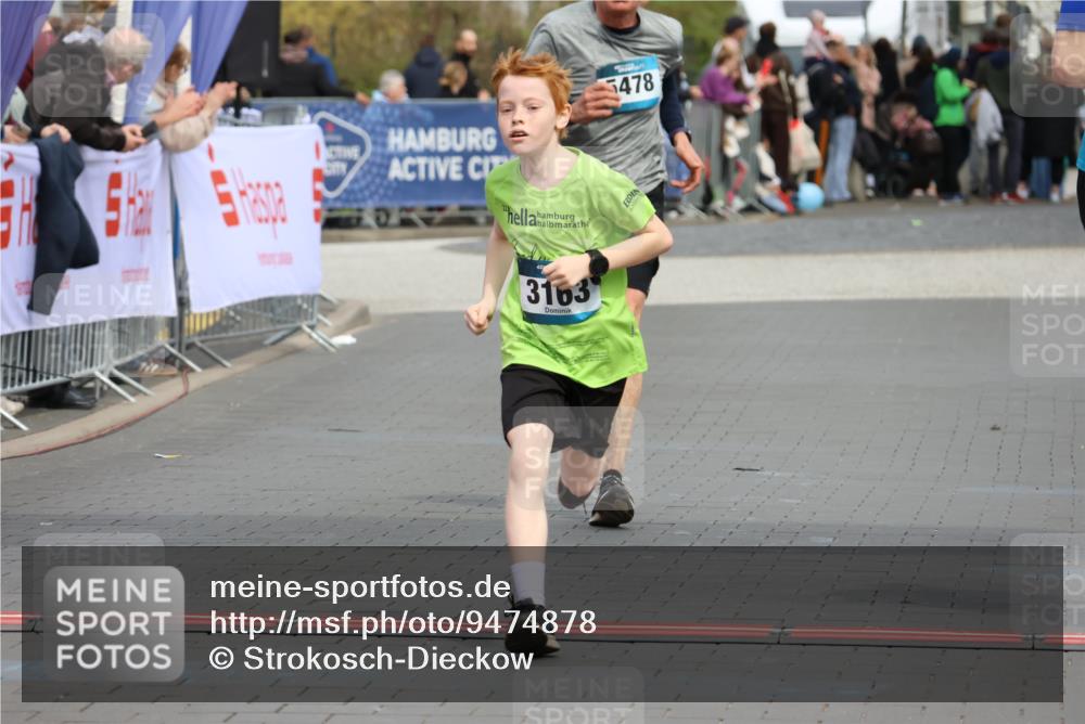 12.04.2026 - 45. Internationalen Wilhelmsburger Insellauf Strokosch-Dieckow http://msf.ph/oto/9474878 12.04.2026 12:55:13 Ziel 5283, 3163, 4472, 5478 meine-sportfotos.de