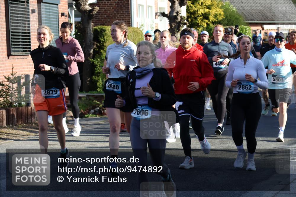 12.04.2026 - 45. Internationalen Wilhelmsburger Insellauf Yannick Fuchs http://msf.ph/oto/9474892 12.04.2026 09:00:47 Laufen 2879, 2880, 2606, 449, 2862, 5501 meine-sportfotos.de
