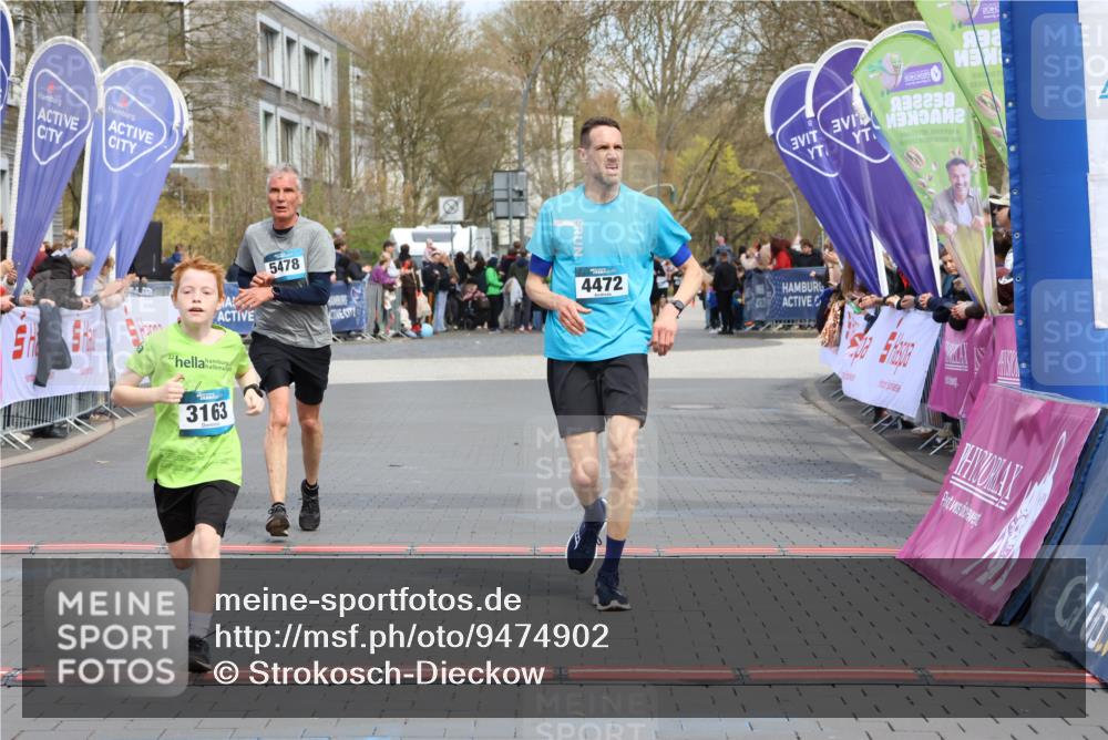 12.04.2026 - 45. Internationalen Wilhelmsburger Insellauf Strokosch-Dieckow http://msf.ph/oto/9474902 12.04.2026 12:55:14 Ziel 3163, 4472, 5478 meine-sportfotos.de