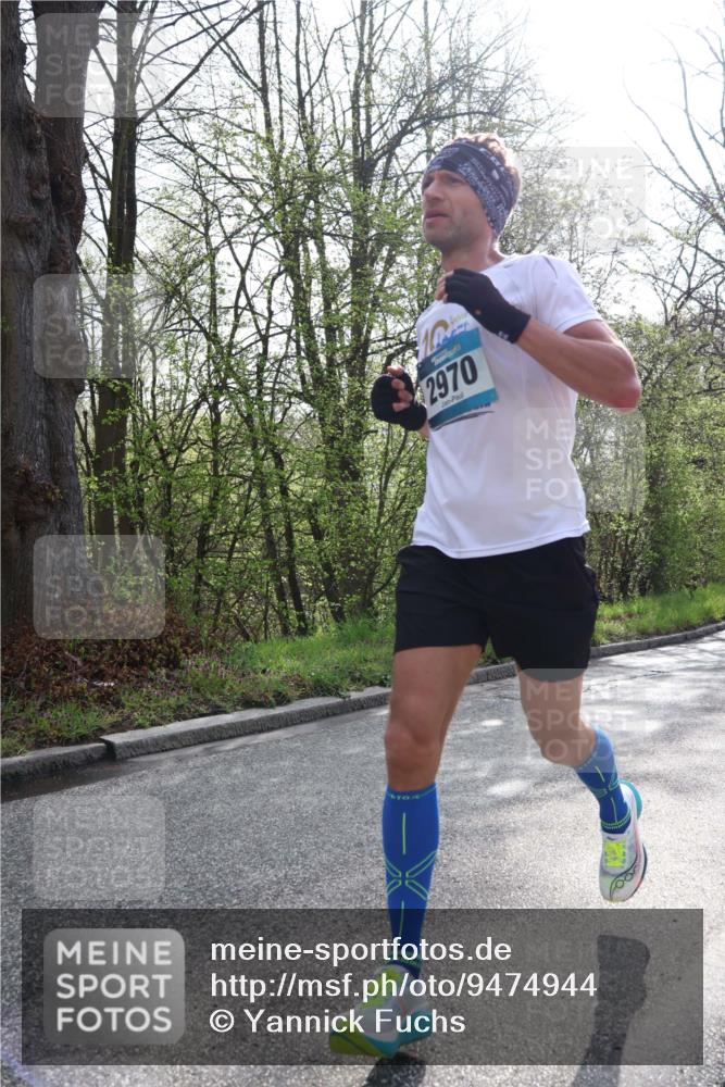 12.04.2026 - 45. Internationalen Wilhelmsburger Insellauf Yannick Fuchs http://msf.ph/oto/9474944 12.04.2026 10:07:27 Laufen 2970 meine-sportfotos.de