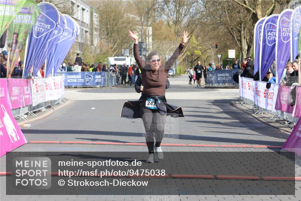 12.04.2026 - 45. Internationalen Wilhelmsburger Insellauf Strokosch-Dieckow http://msf.ph/oto/9475038 12.04.2026 11:31:40 Ziel 2475, 2279 meine-sportfotos.de