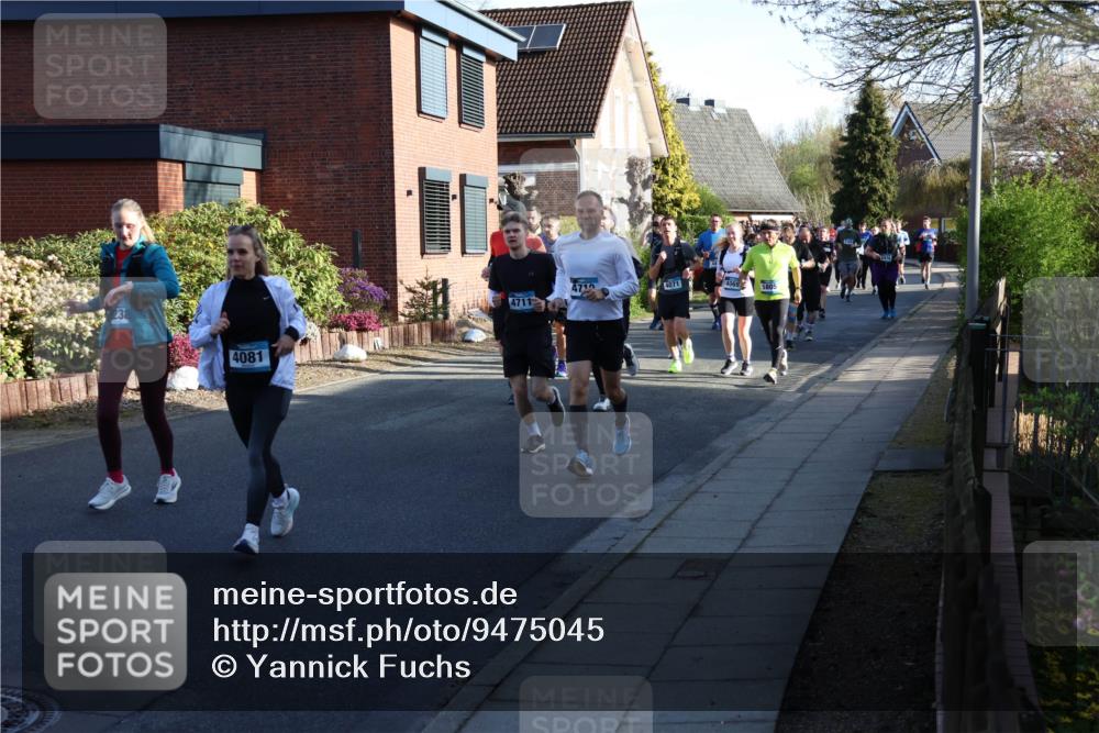 12.04.2026 - 45. Internationalen Wilhelmsburger Insellauf Yannick Fuchs http://msf.ph/oto/9475045 12.04.2026 09:01:02 Laufen 4081, 471, 4071, 4069, 5805, 4711 meine-sportfotos.de
