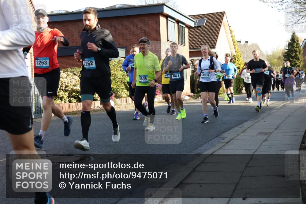 12.04.2026 - 45. Internationalen Wilhelmsburger Insellauf Yannick Fuchs http://msf.ph/oto/9475071 12.04.2026 09:01:05 Laufen 2263, 2262, 447, 4071, 4069, 4414, 4174, 5805, 346, 2416 meine-sportfotos.de