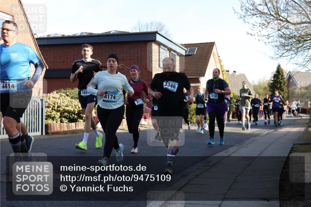 12.04.2026 - 45. Internationalen Wilhelmsburger Insellauf Yannick Fuchs http://msf.ph/oto/9475109 12.04.2026 09:01:09 Laufen 4414, 418, 345, 4174, 357, 3346, 3045, 2416 meine-sportfotos.de