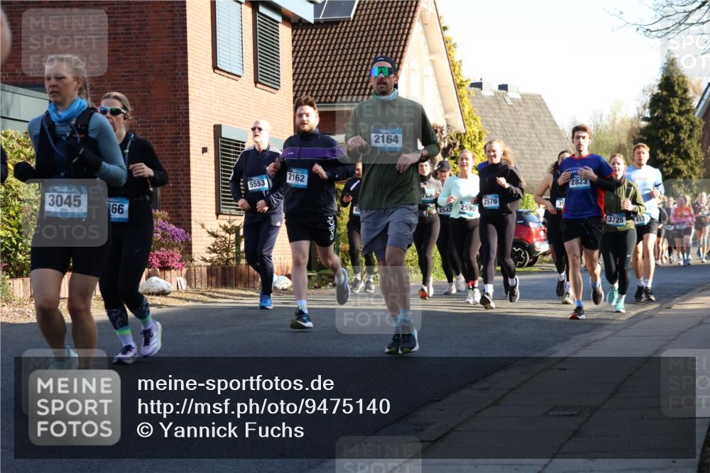 12.04.2026 - 45. Internationalen Wilhelmsburger Insellauf Yannick Fuchs http://msf.ph/oto/9475140 12.04.2026 09:01:12 Laufen 3045, 66, 5553, 2162, 2164, 767, 2576, 2542, 2590, 2823, 3725, 413 meine-sportfotos.de
