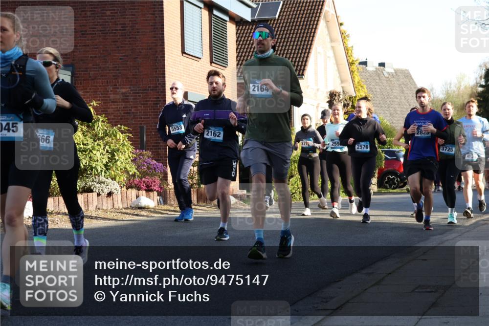 12.04.2026 - 45. Internationalen Wilhelmsburger Insellauf Yannick Fuchs http://msf.ph/oto/9475147 12.04.2026 09:01:12 Laufen 045, 66, 5553, 2162, 42, 2164, 270, 259, 2576, 2825, 3725, 413 meine-sportfotos.de
