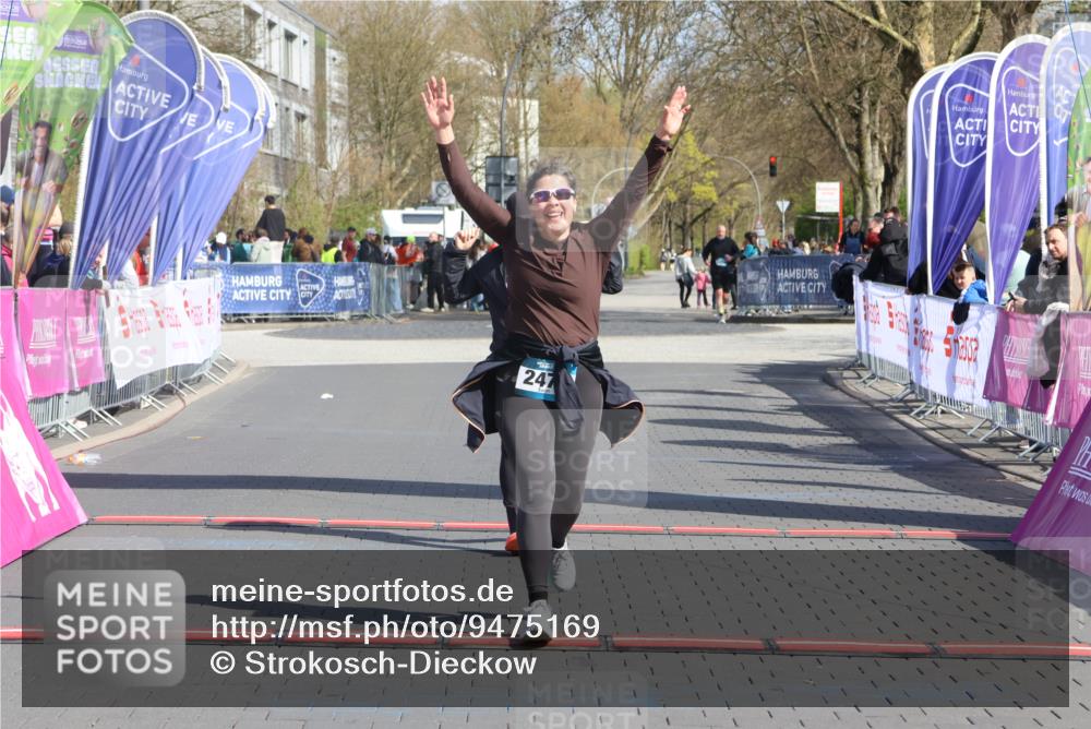 12.04.2026 - 45. Internationalen Wilhelmsburger Insellauf Strokosch-Dieckow http://msf.ph/oto/9475169 12.04.2026 11:31:40 Ziel 2475, 2279 meine-sportfotos.de