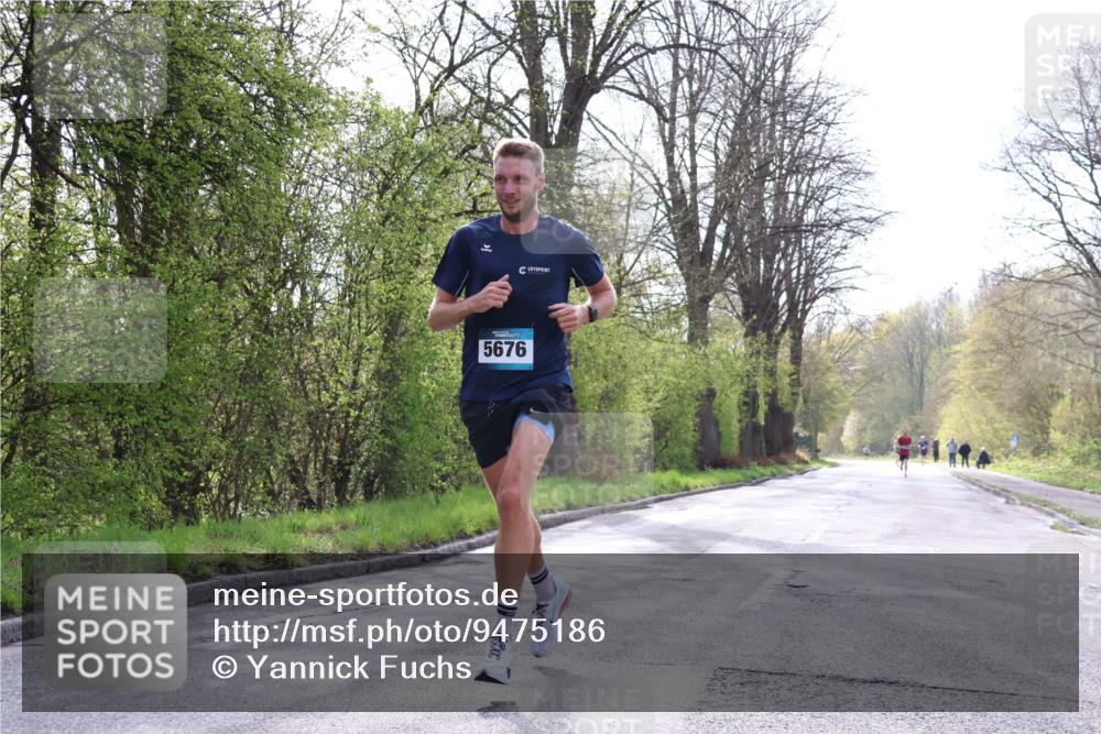12.04.2026 - 45. Internationalen Wilhelmsburger Insellauf Yannick Fuchs http://msf.ph/oto/9475186 12.04.2026 10:08:10 Laufen 5676 meine-sportfotos.de