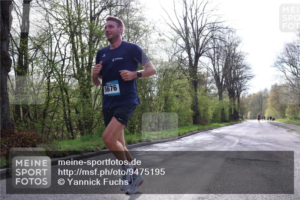 12.04.2026 - 45. Internationalen Wilhelmsburger Insellauf Yannick Fuchs http://msf.ph/oto/9475195 12.04.2026 10:08:10 Laufen 5676 meine-sportfotos.de