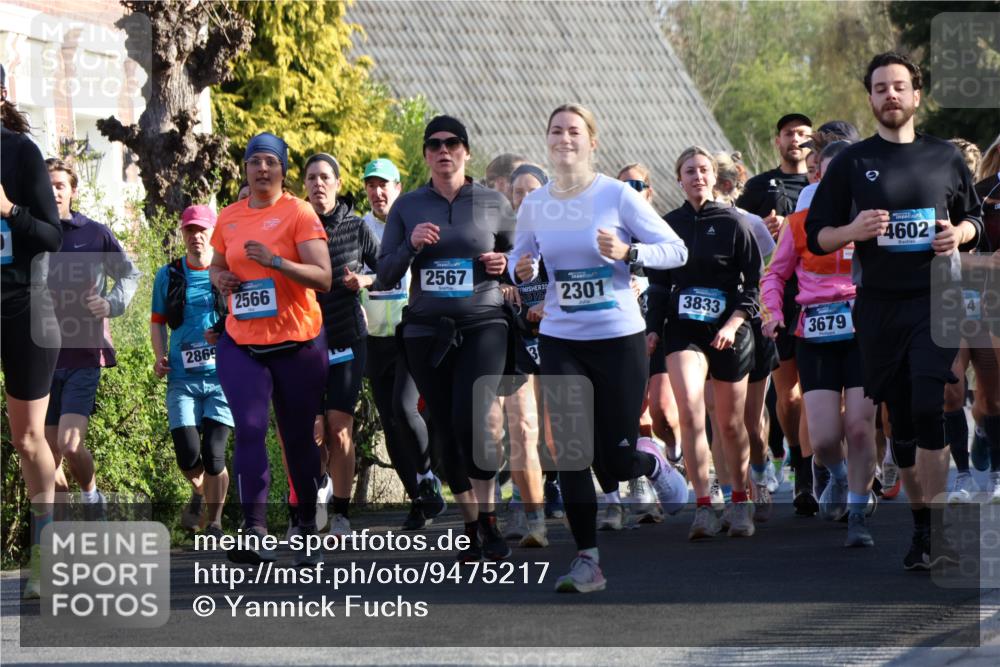 12.04.2026 - 45. Internationalen Wilhelmsburger Insellauf Yannick Fuchs http://msf.ph/oto/9475217 12.04.2026 09:01:18 Laufen 2869, 2566, 2567, 20, 2301, 3833, 3679, 4602 meine-sportfotos.de