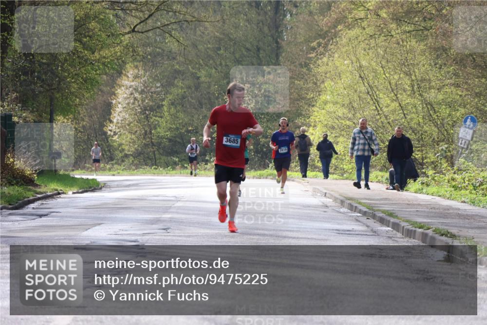 12.04.2026 - 45. Internationalen Wilhelmsburger Insellauf Yannick Fuchs http://msf.ph/oto/9475225 12.04.2026 10:08:14 Laufen 3685, 2819, 56, 41 meine-sportfotos.de