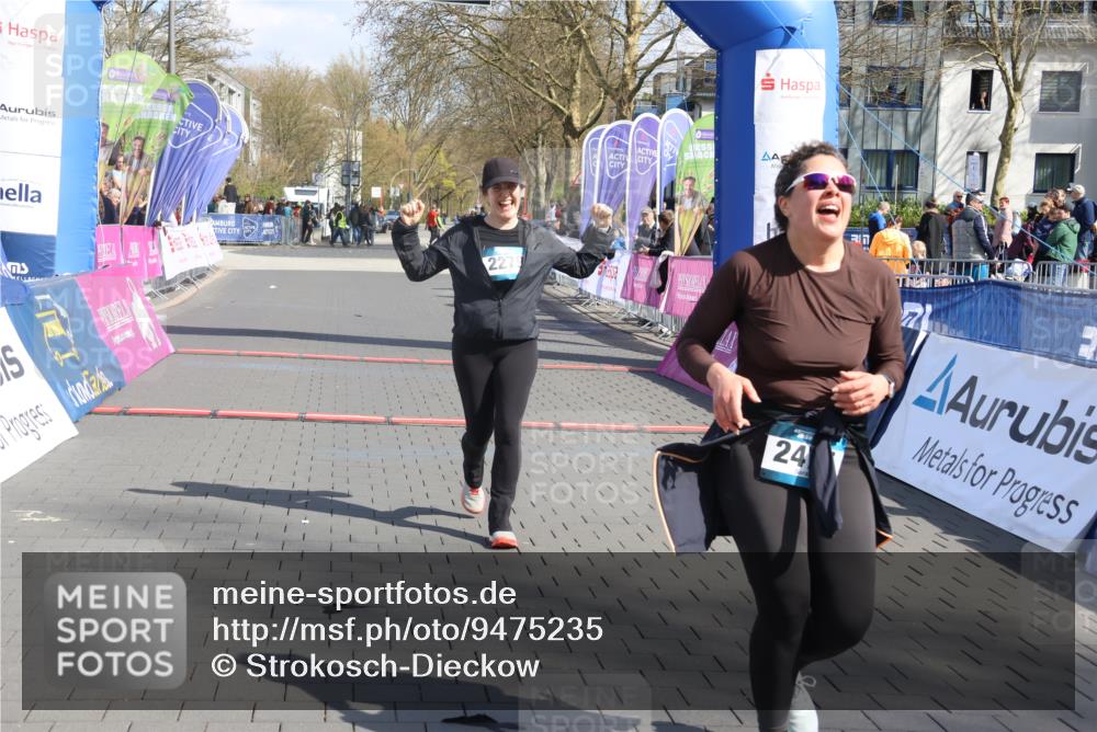 12.04.2026 - 45. Internationalen Wilhelmsburger Insellauf Strokosch-Dieckow http://msf.ph/oto/9475235 12.04.2026 11:31:43 Ziel 2475, 2279 meine-sportfotos.de