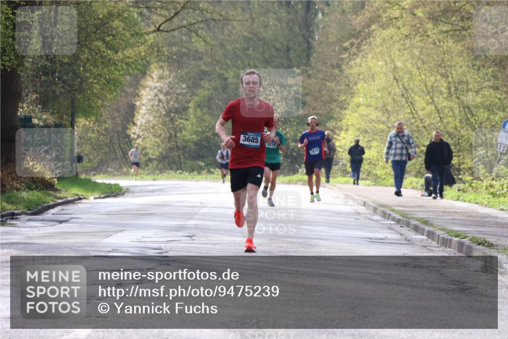 12.04.2026 - 45. Internationalen Wilhelmsburger Insellauf Yannick Fuchs http://msf.ph/oto/9475239 12.04.2026 10:08:15 Laufen 3685, 5838, 2819, 41 meine-sportfotos.de